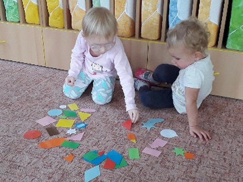 Hry s tvary a geometrie -Berušky