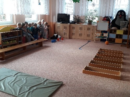 Cvičení s překážkami - Berušky