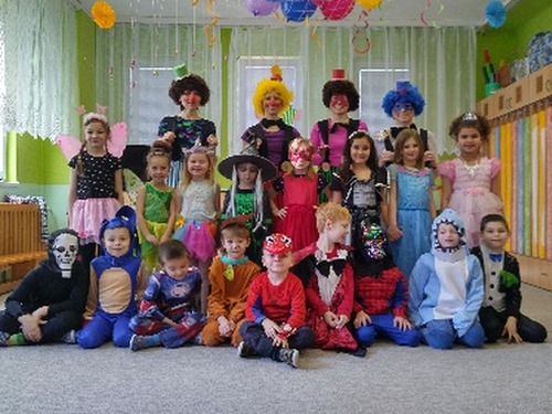 Karneval v Kopretinách