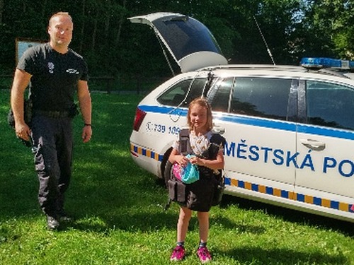 Den s policií