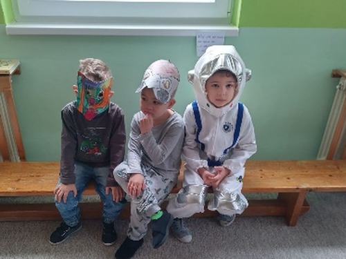 Karneval v Kopretinách