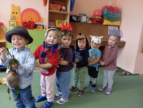 Dramatizace pohádky O veliké řepě 