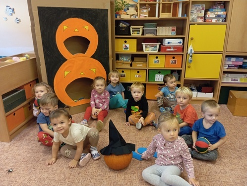 Helloween v MŠ