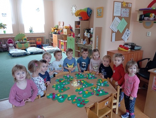 Vánoce ve Hvezdičkách